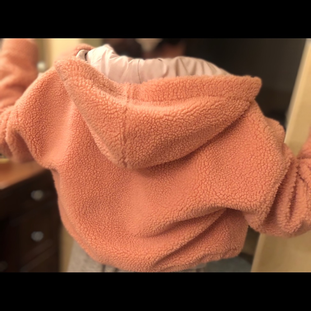 Hollister jacket pre owned